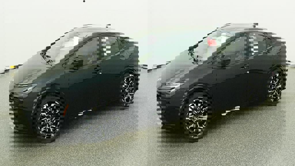 New 2026 Toyota Prius Plug-In Hybrid image 35