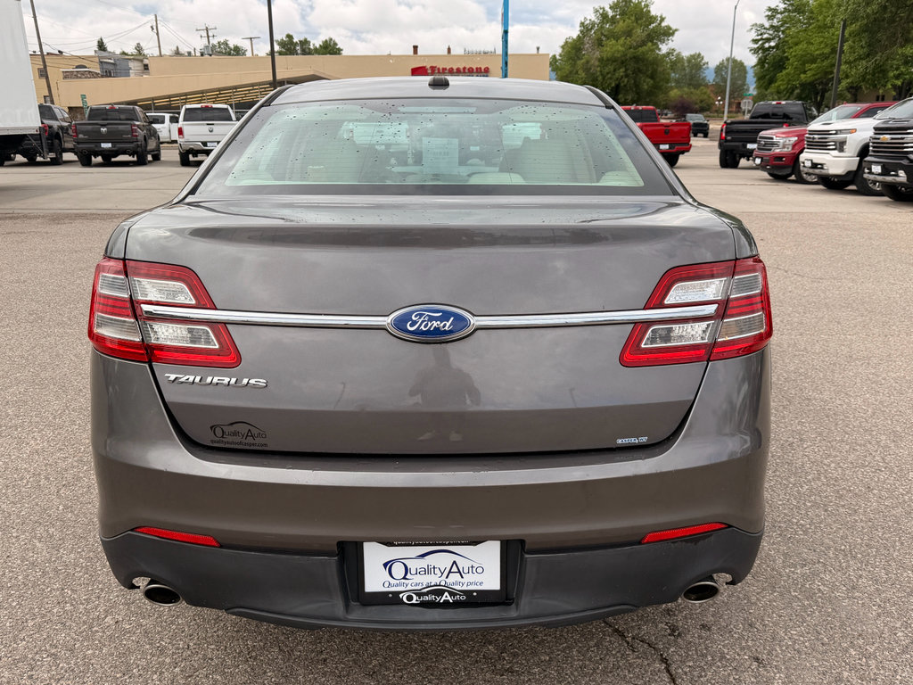 Used 2013 Ford Taurus SE FWD image 7