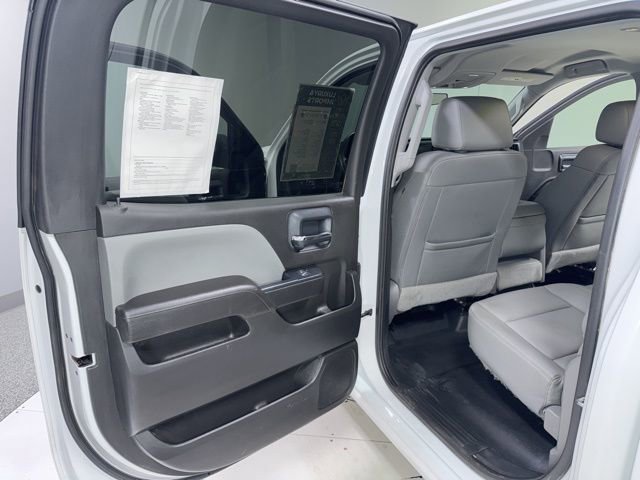 Used 2018 Chevrolet Silverado 1500 W/T AWD/4WD image 22