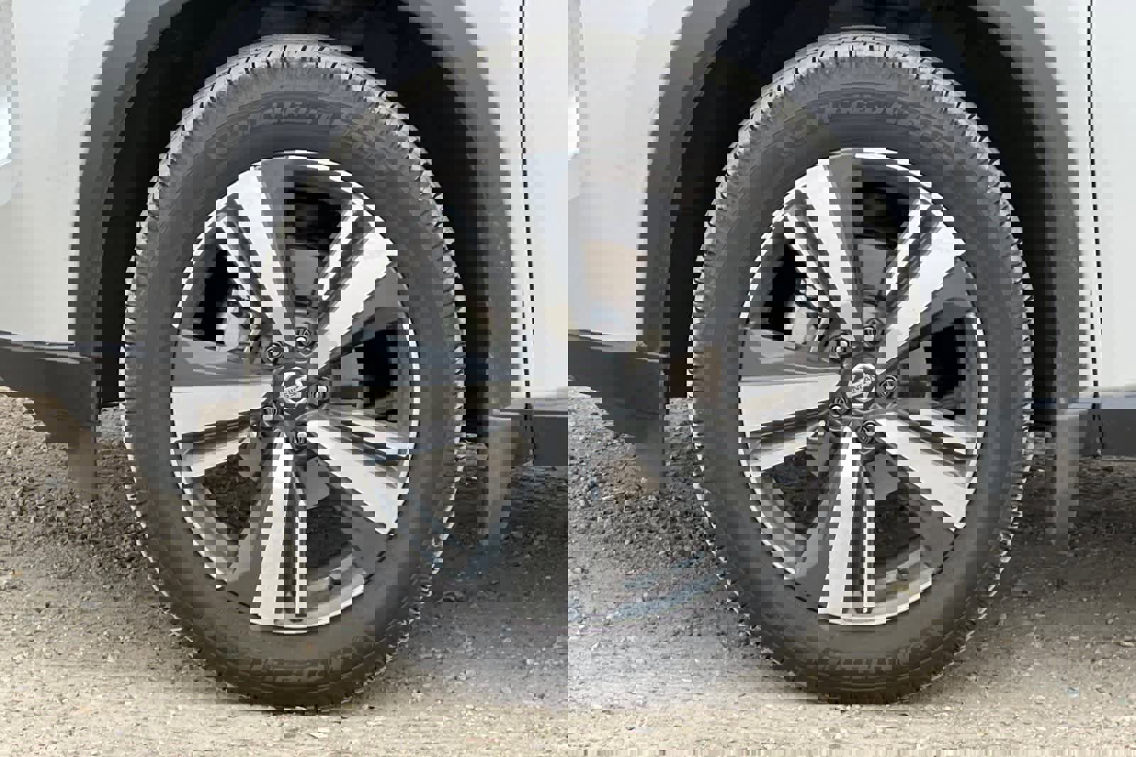 Used 2021 Nissan Rogue SL w/ Premium Package image 29