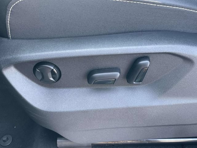 Certified 2026 Volkswagen Atlas SE FWD image 18