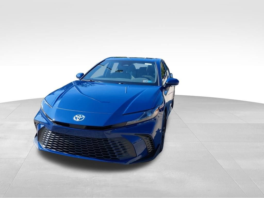 Used 2025 Toyota Camry SE w/ Convenience Package AWD/4WD video 2