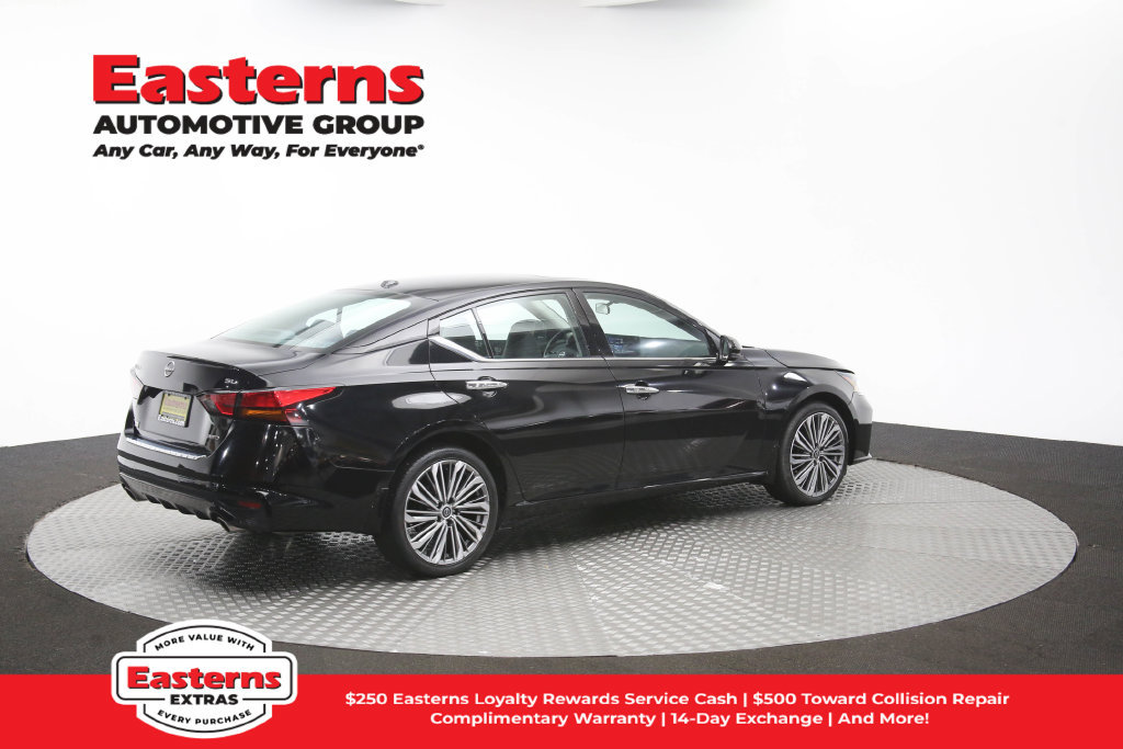 Used 2023 Nissan Altima 2.5 SL AWD/4WD image 44
