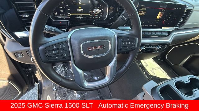 Used 2025 GMC Sierra 1500 SLT AWD/4WD image 18
