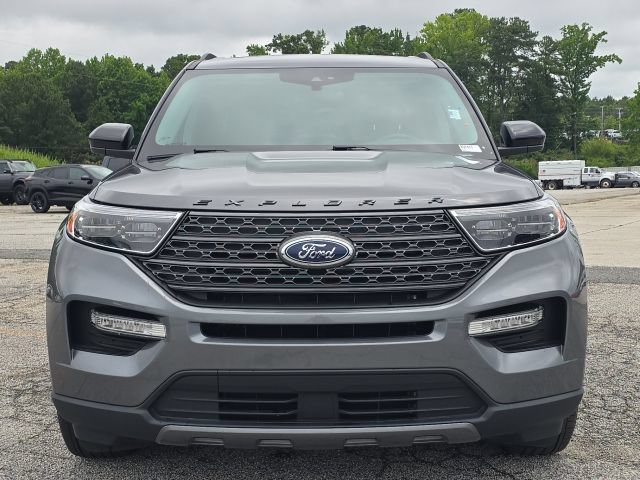 Used 2023 Ford Explorer XLT w/ Equipment Group 202A RWD image 8