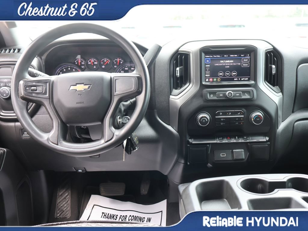 Used 2020 Chevrolet Silverado 1500 Custom w/ Custom Value Package image 19