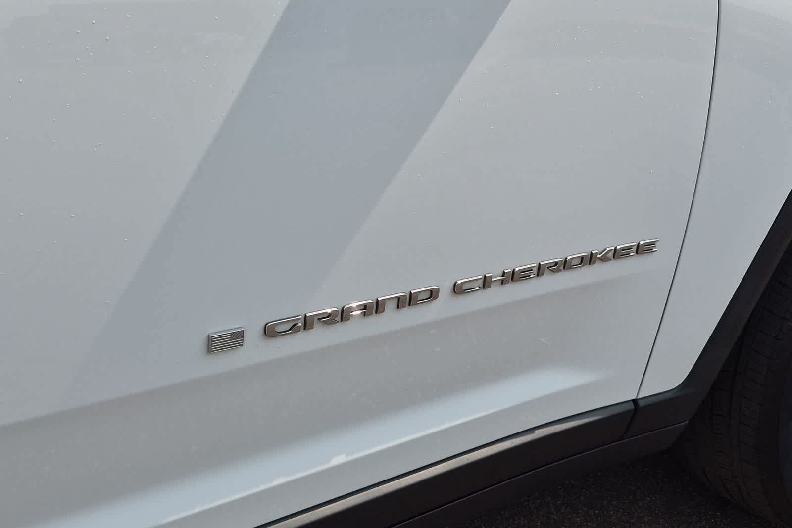 Used 2021 Jeep Grand Cherokee L Limited AWD/4WD image 12