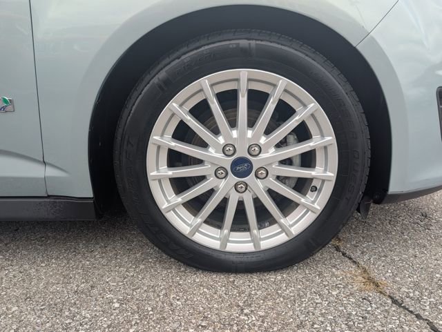 Used 2013 Ford C-MAX SEL image 22