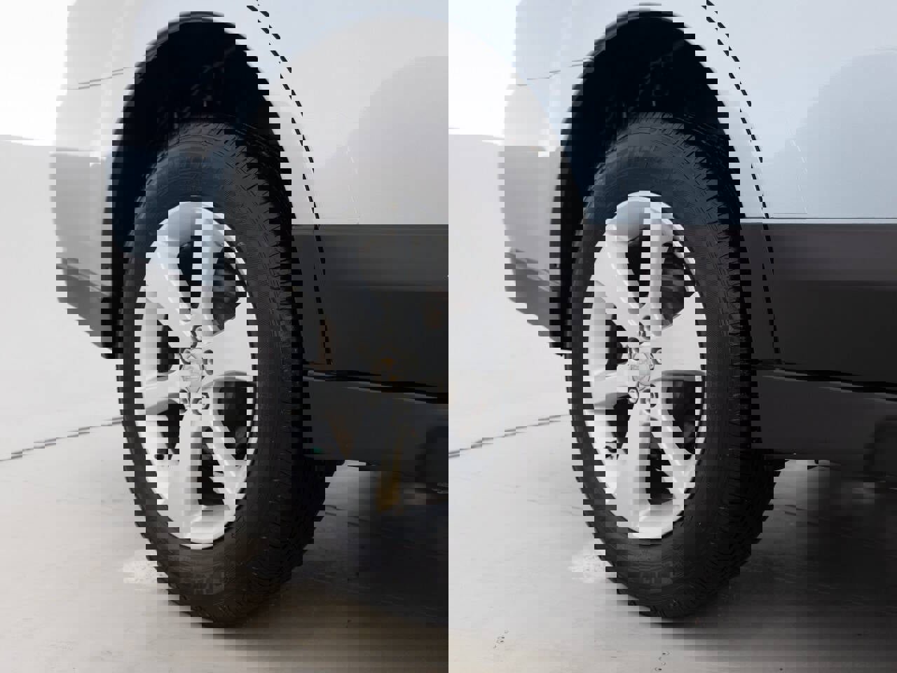 Used 2014 Subaru Outback 2.5i Premium image 19