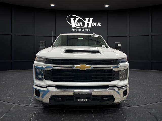 Used 2024 Chevrolet Silverado 2500 LT image 8