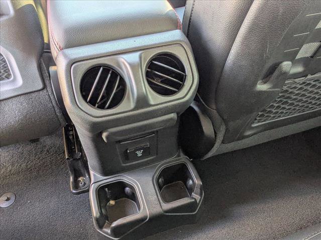 Used 2023 Jeep Wrangler Rubicon AWD/4WD image 17