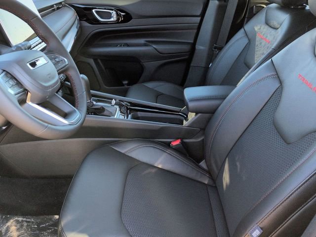 New 2026 Jeep Compass Trailhawk image 12