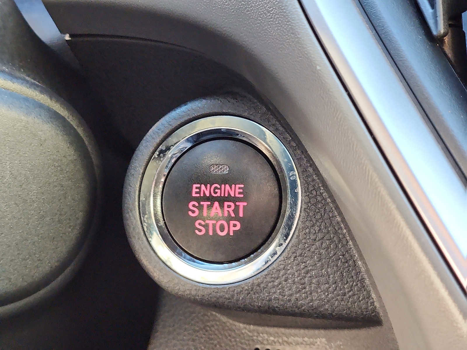 Used 2024 Subaru Crosstrek 2.0i Premium image 21