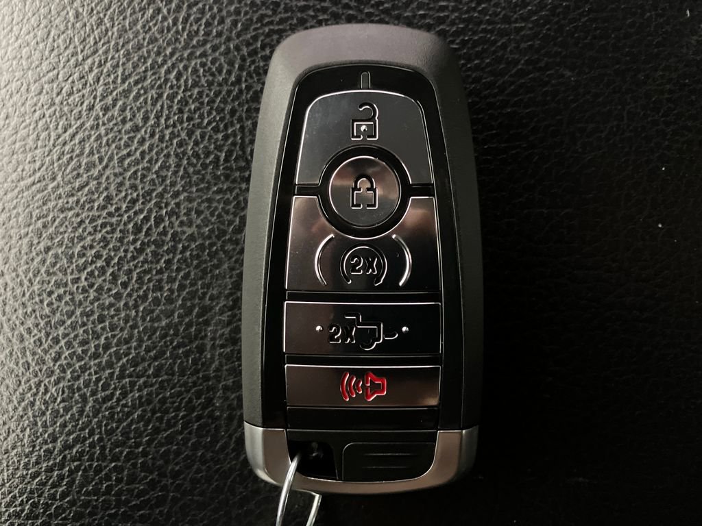 Certified 2018 Ford F150 Lariat image 32