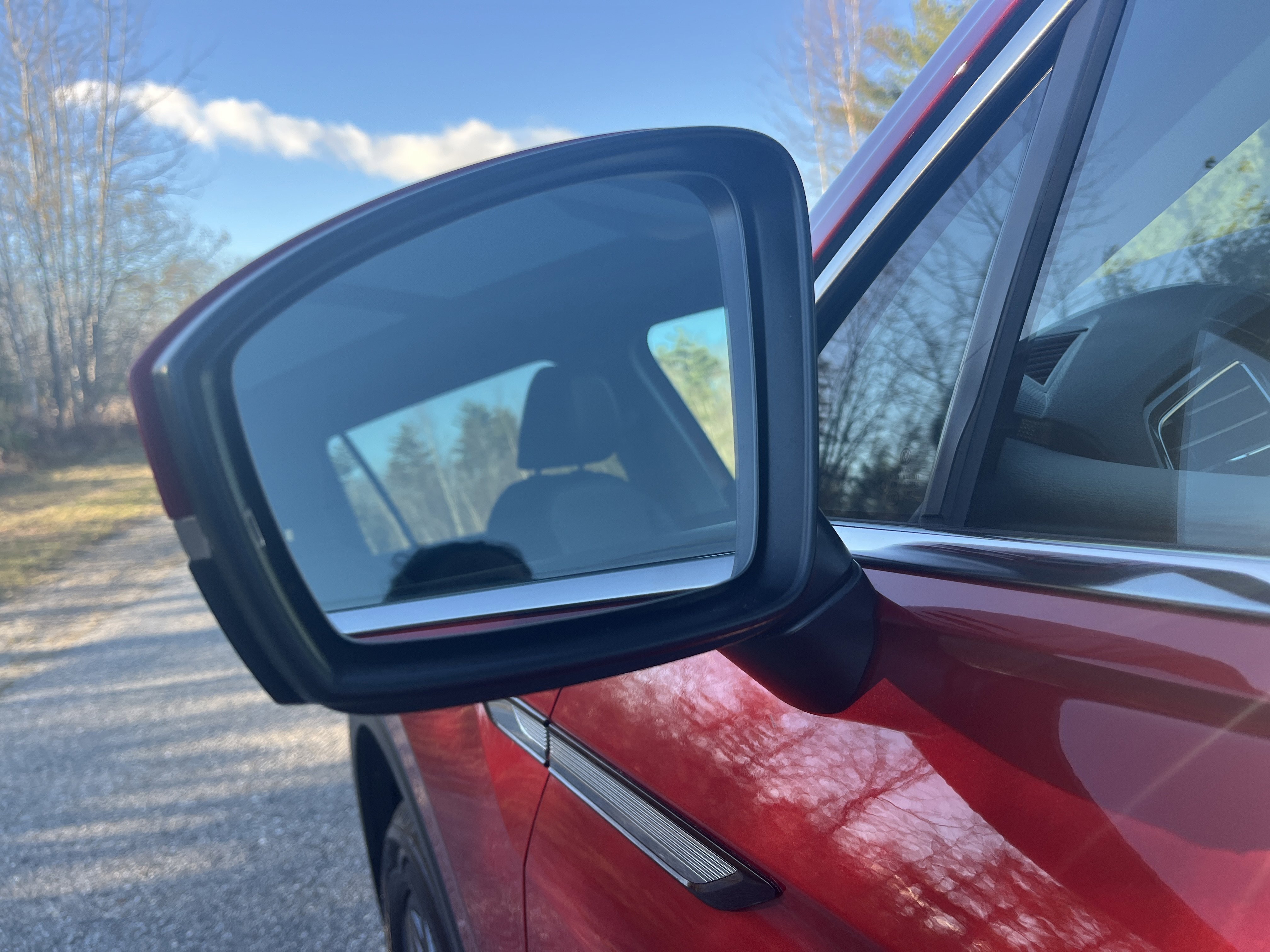 Used 2023 Volkswagen Tiguan SE image 10