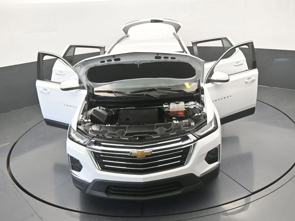 Used 2023 Chevrolet Traverse LT image 72