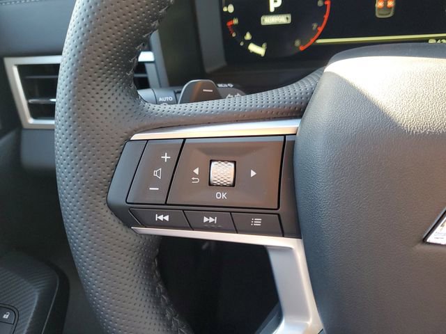 New 2026 Mitsubishi Outlander SE FWD image 24