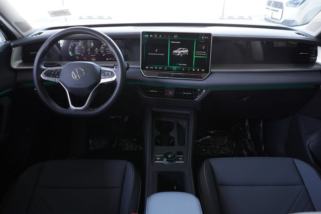 New 2026 Volkswagen Tiguan SE AWD/4WD image 8