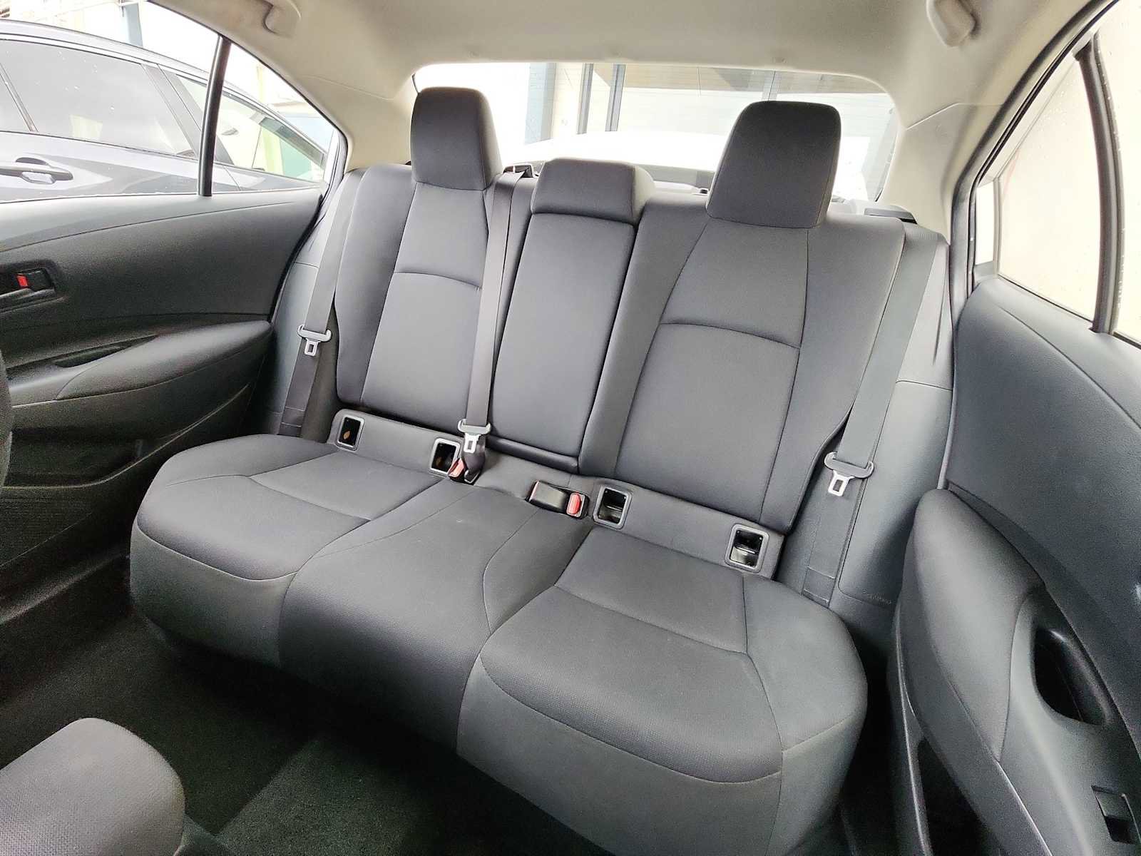Used 2023 Toyota Corolla LE FWD image 22