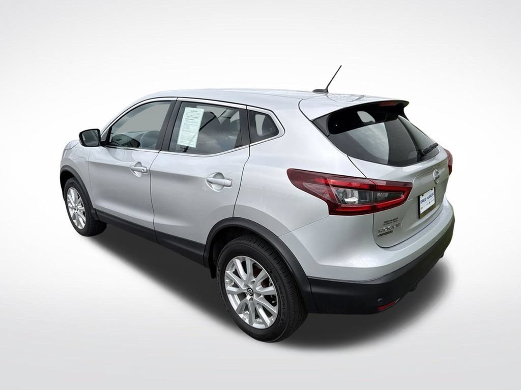Used 2022 Nissan Rogue Sport S FWD image 10