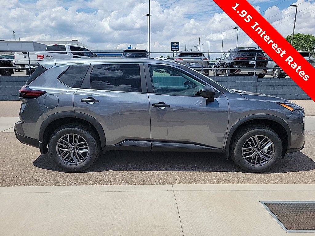 New 2026 Nissan Rogue S image 8