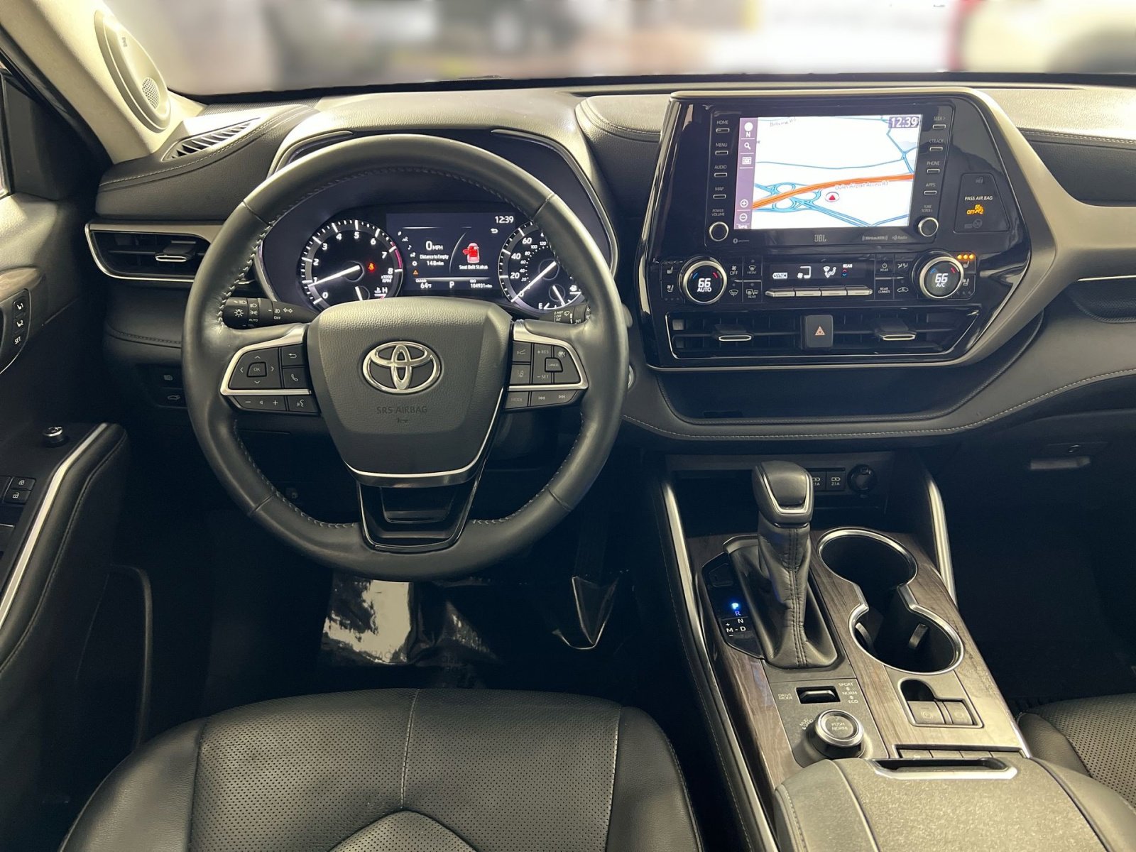 Used 2020 Toyota Highlander Limited image 20