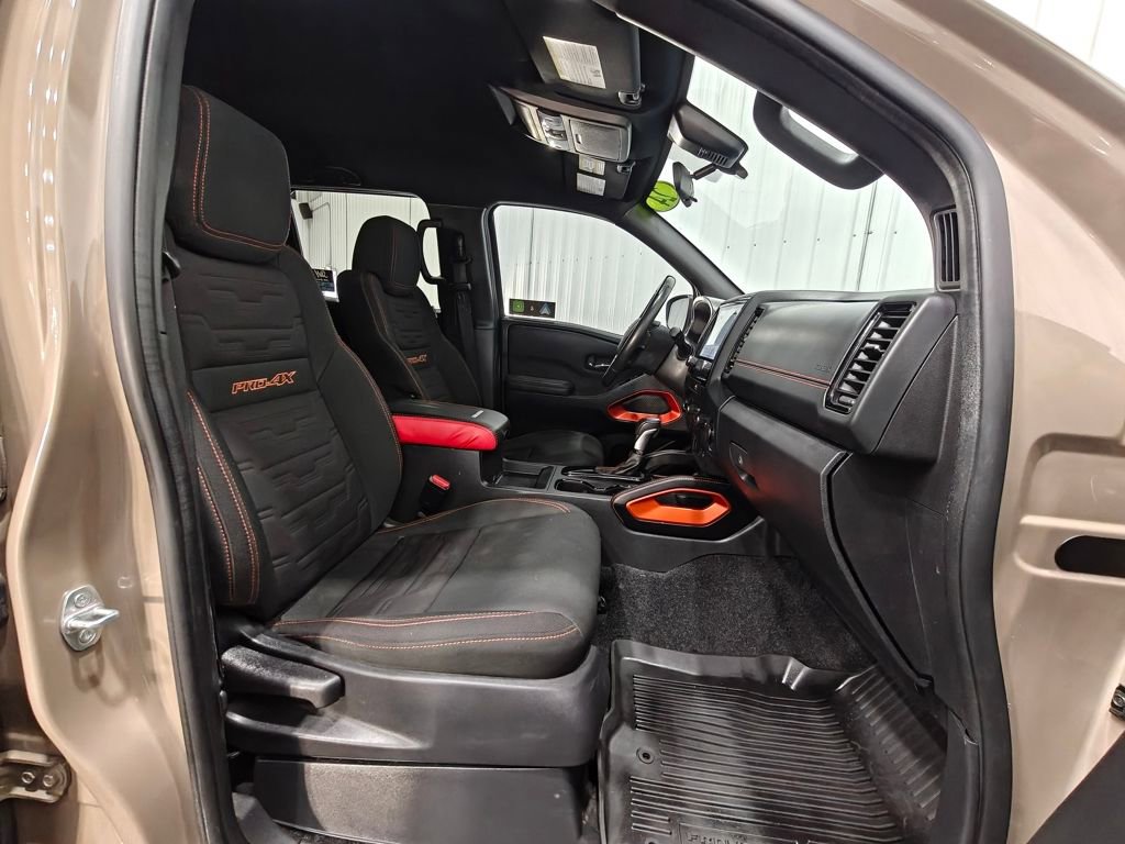 Used 2024 Nissan Frontier PRO-4X w/ Off-Road Protection Package image 27