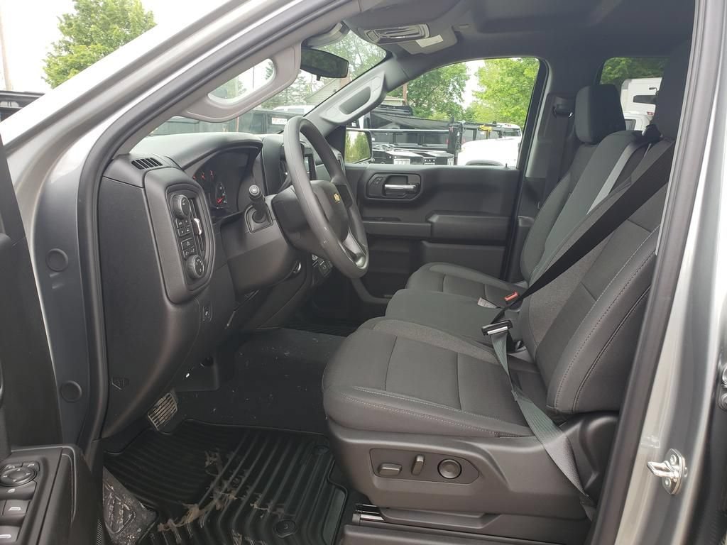 New 2026 Chevrolet Silverado 1500 Custom AWD/4WD image 25