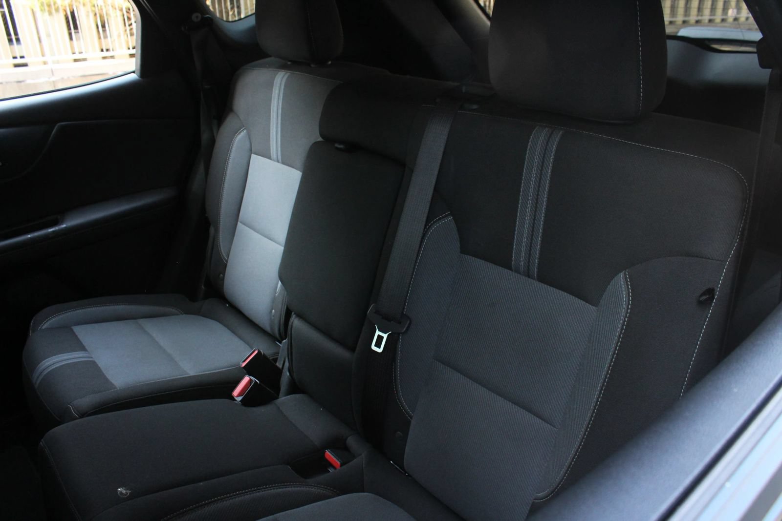 Used 2023 Chevrolet Blazer LT w/ Convenience Package FWD image 18