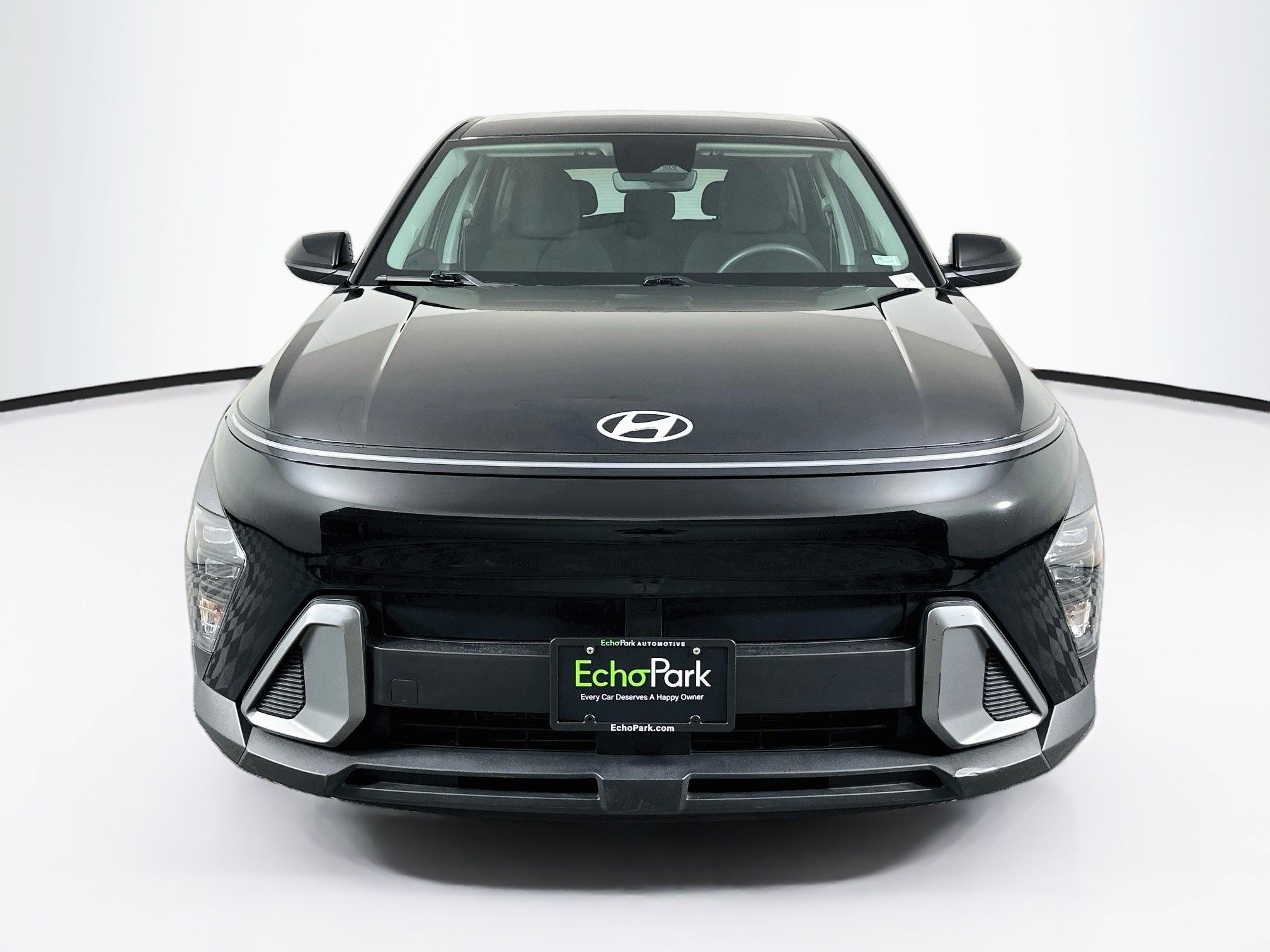 Used 2025 Hyundai Kona SE AWD/4WD image 2