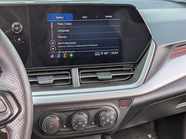 Used 2024 Chevrolet Trax RS w/ Sunroof Package image 15