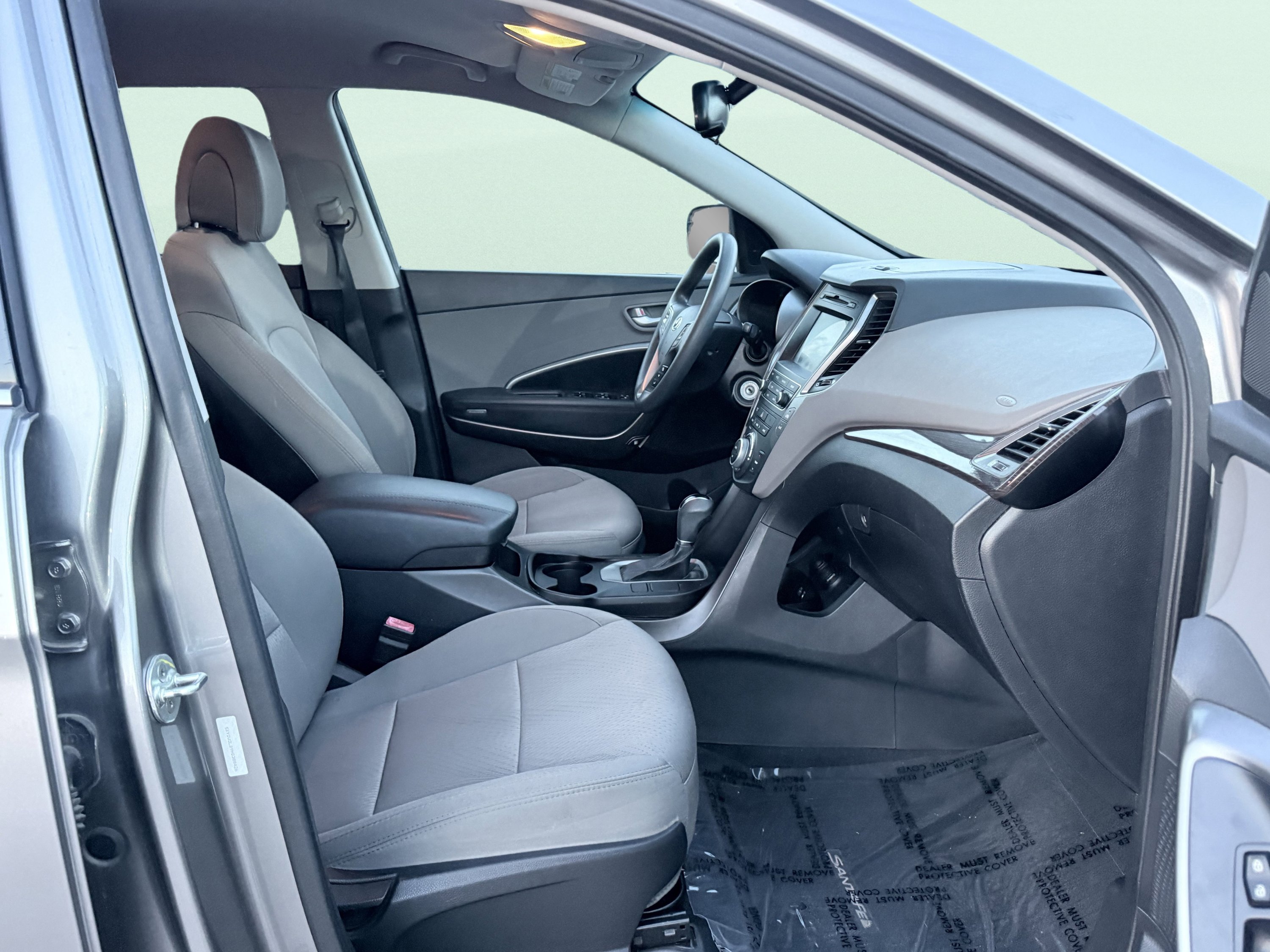Used 2017 Hyundai Santa Fe Sport FWD image 40