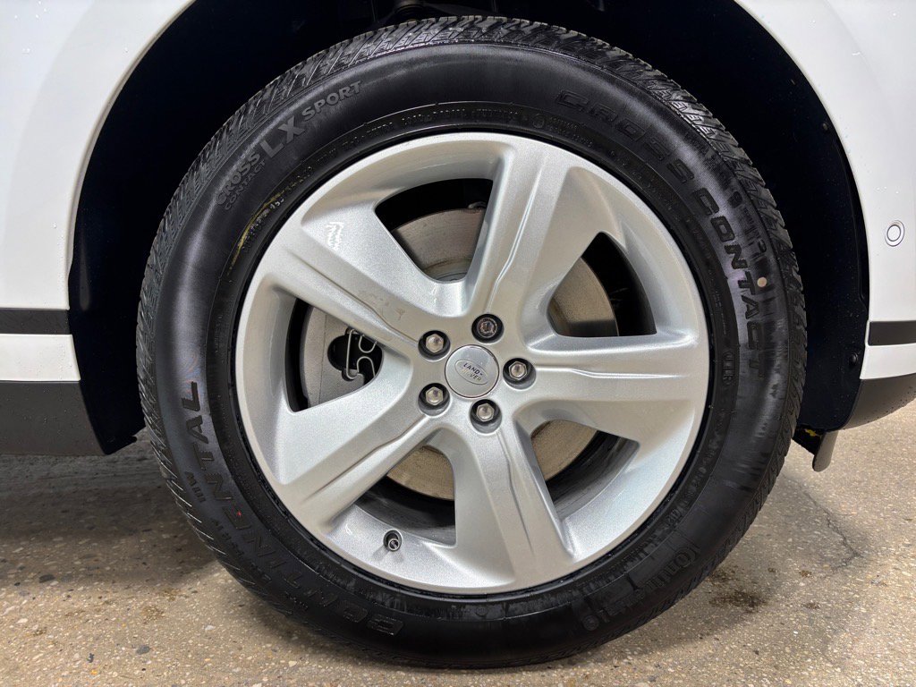 New 2026 Land Rover Range Rover Velar S image 11