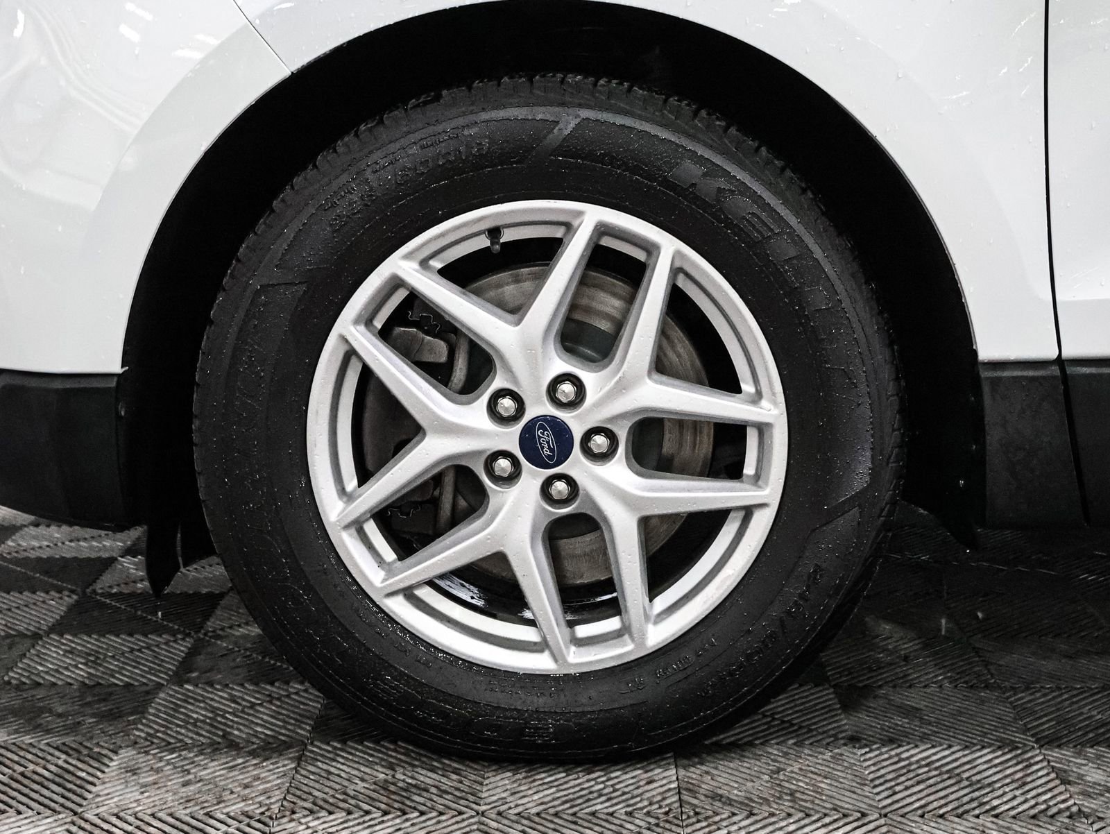 Used 2022 Ford Edge SEL image 20