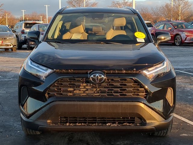 Used 2025 Toyota RAV4 XLE image 4