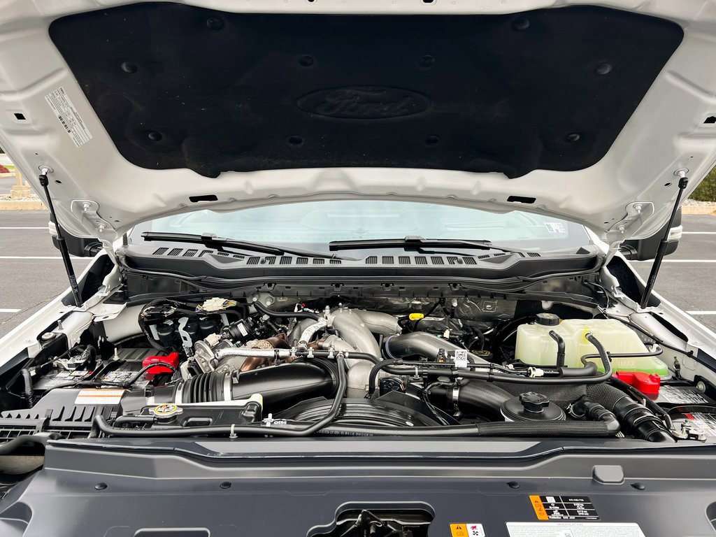 Used 2025 Ford F250 Platinum image 16