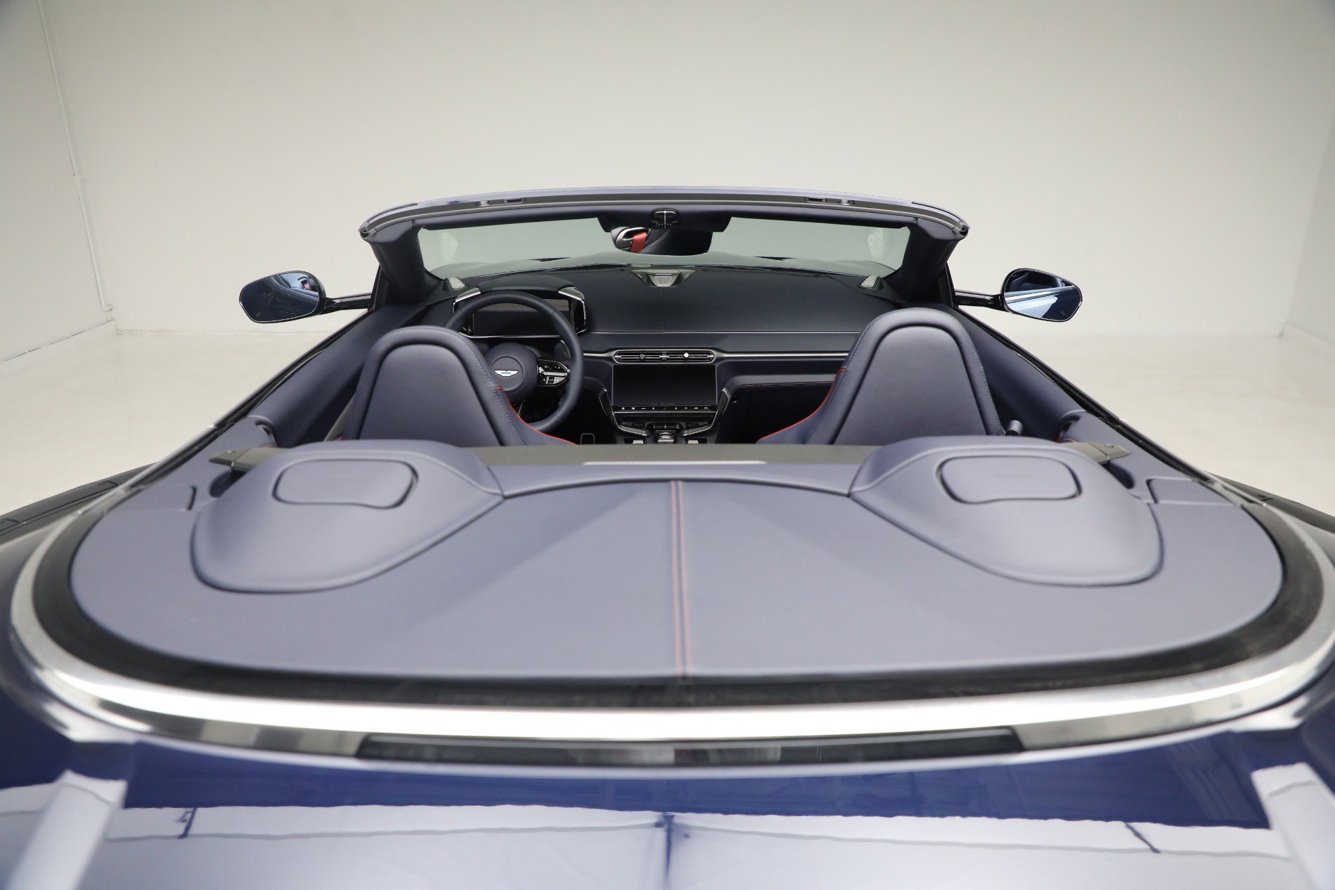 New 2026 Aston Martin Vanquish Convertible image 43