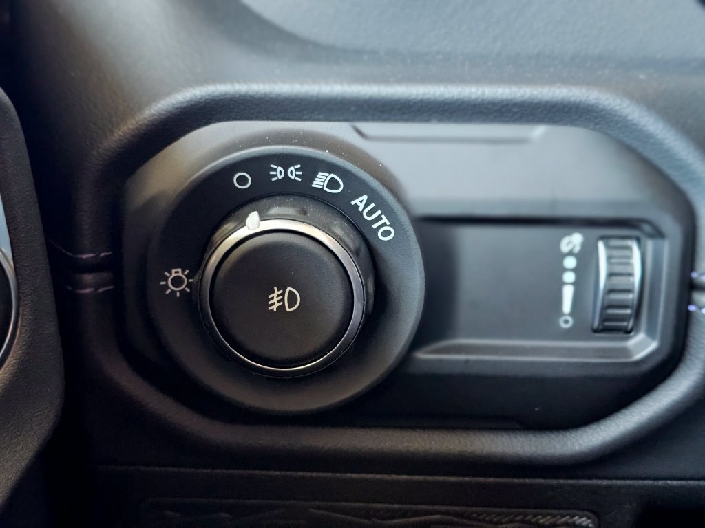 New 2026 Jeep Wrangler Unlimited Sport AWD/4WD image 28