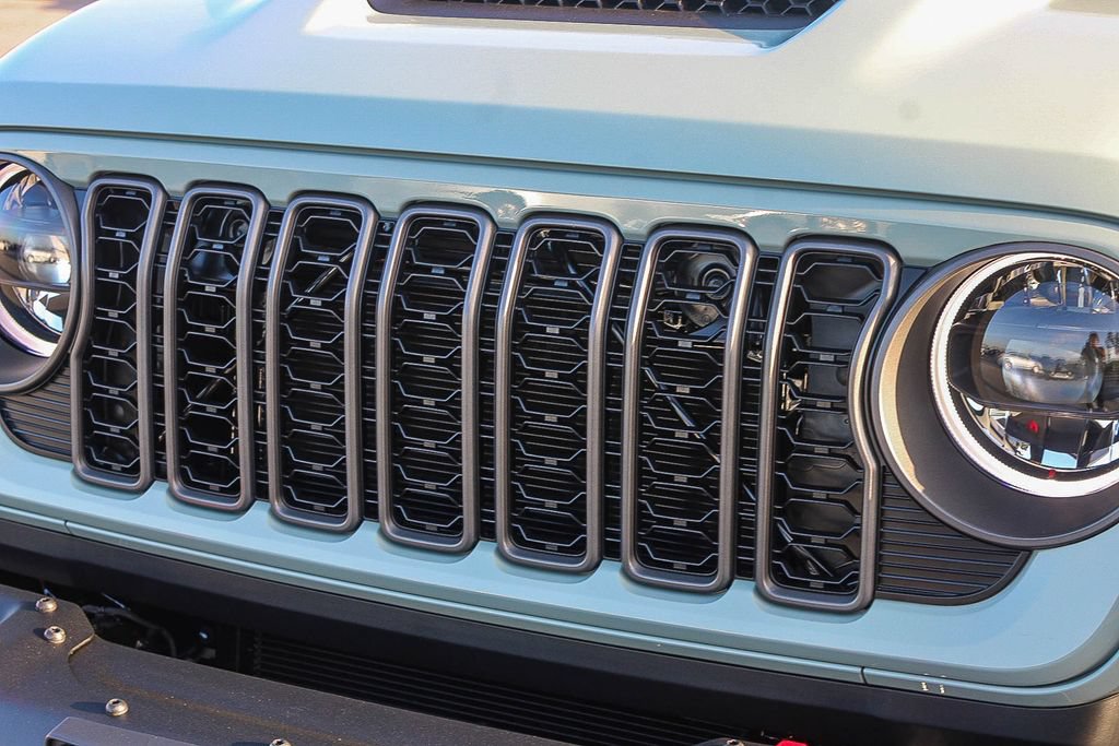 New 2026 Jeep Wrangler Unlimited Rubicon AWD/4WD image 5