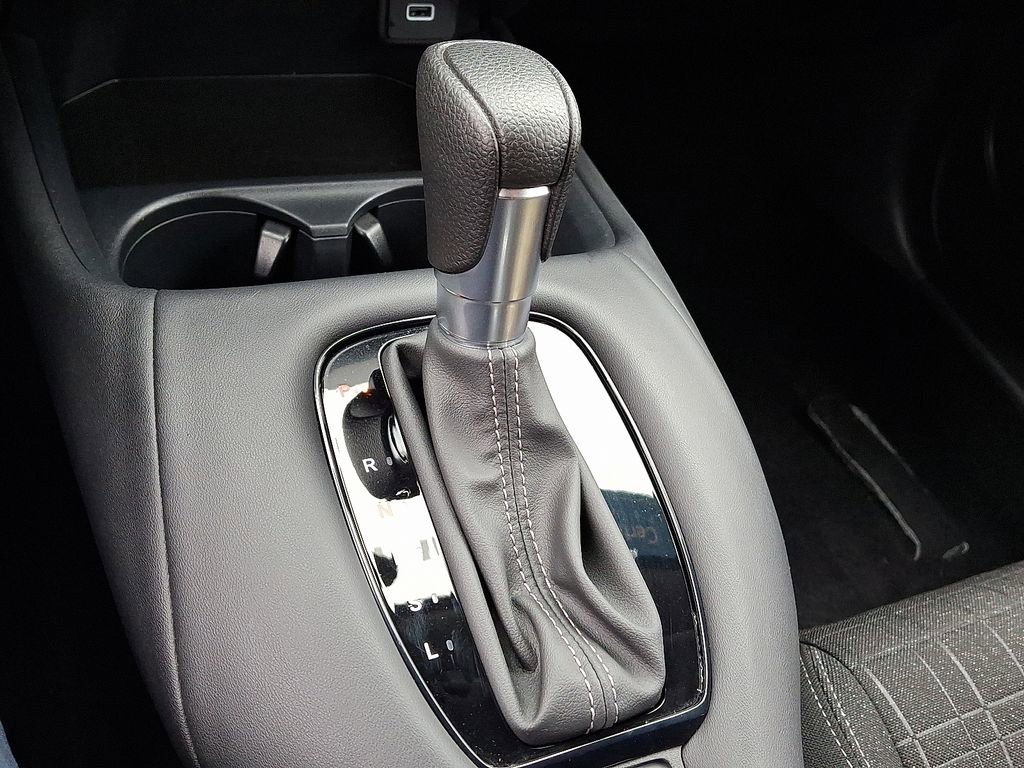 Used 2025 Honda HR-V LX image 16