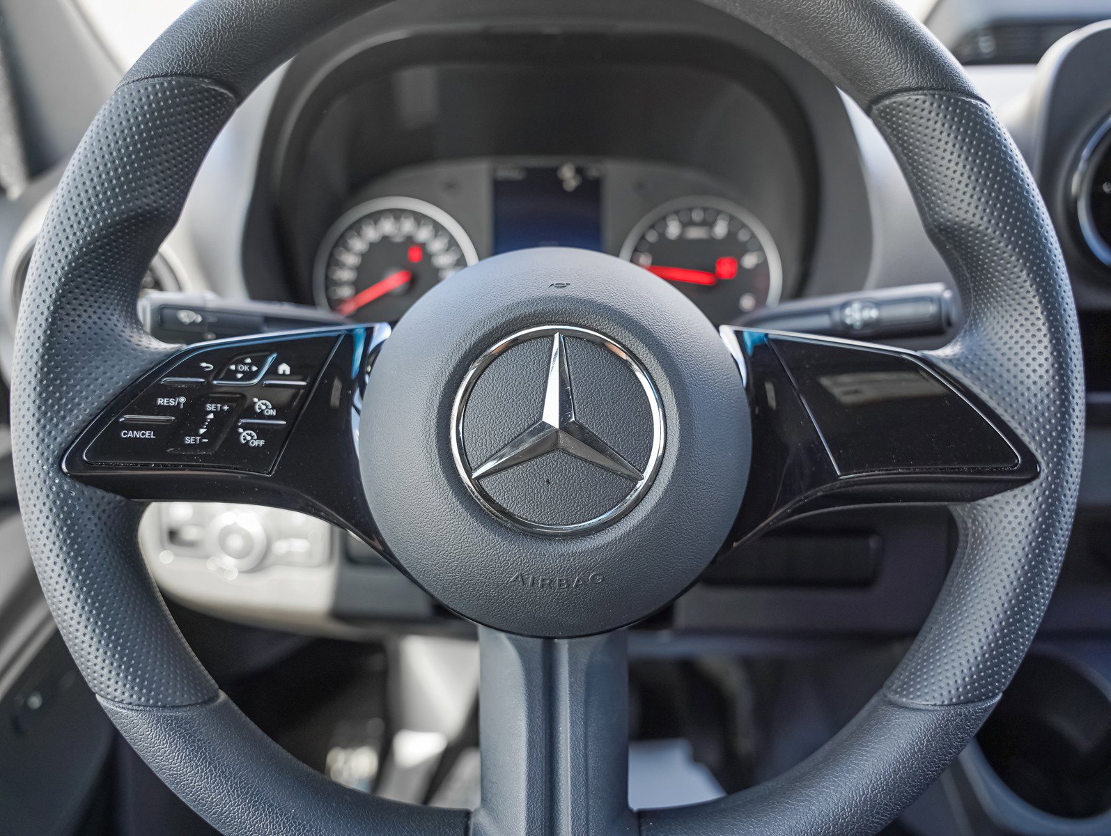 Used 2026 Mercedes-Benz Sprinter 2500 image 15