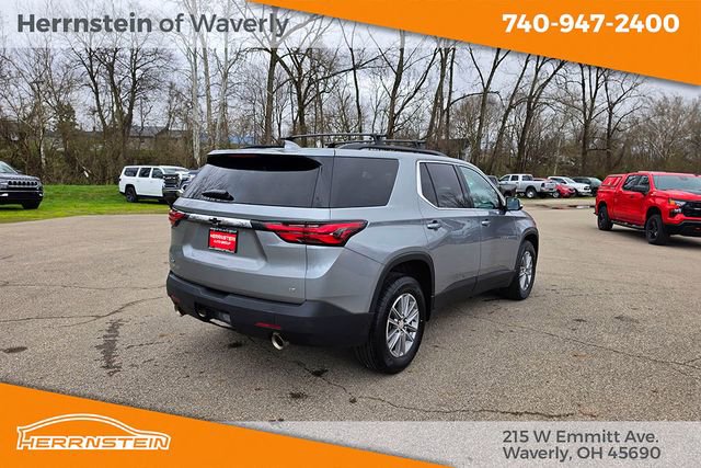 Used 2023 Chevrolet Traverse LT FWD image 32