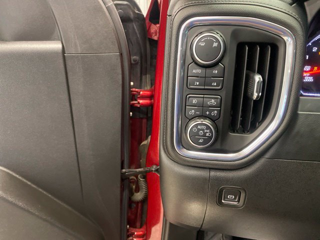 Used 2019 Chevrolet Silverado 1500 LT Trail Boss AWD/4WD image 16