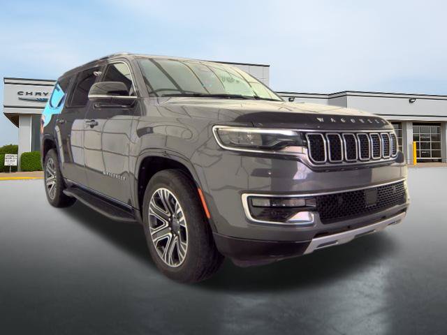 Used 2023 Jeep Wagoneer Series II AWD/4WD image 3
