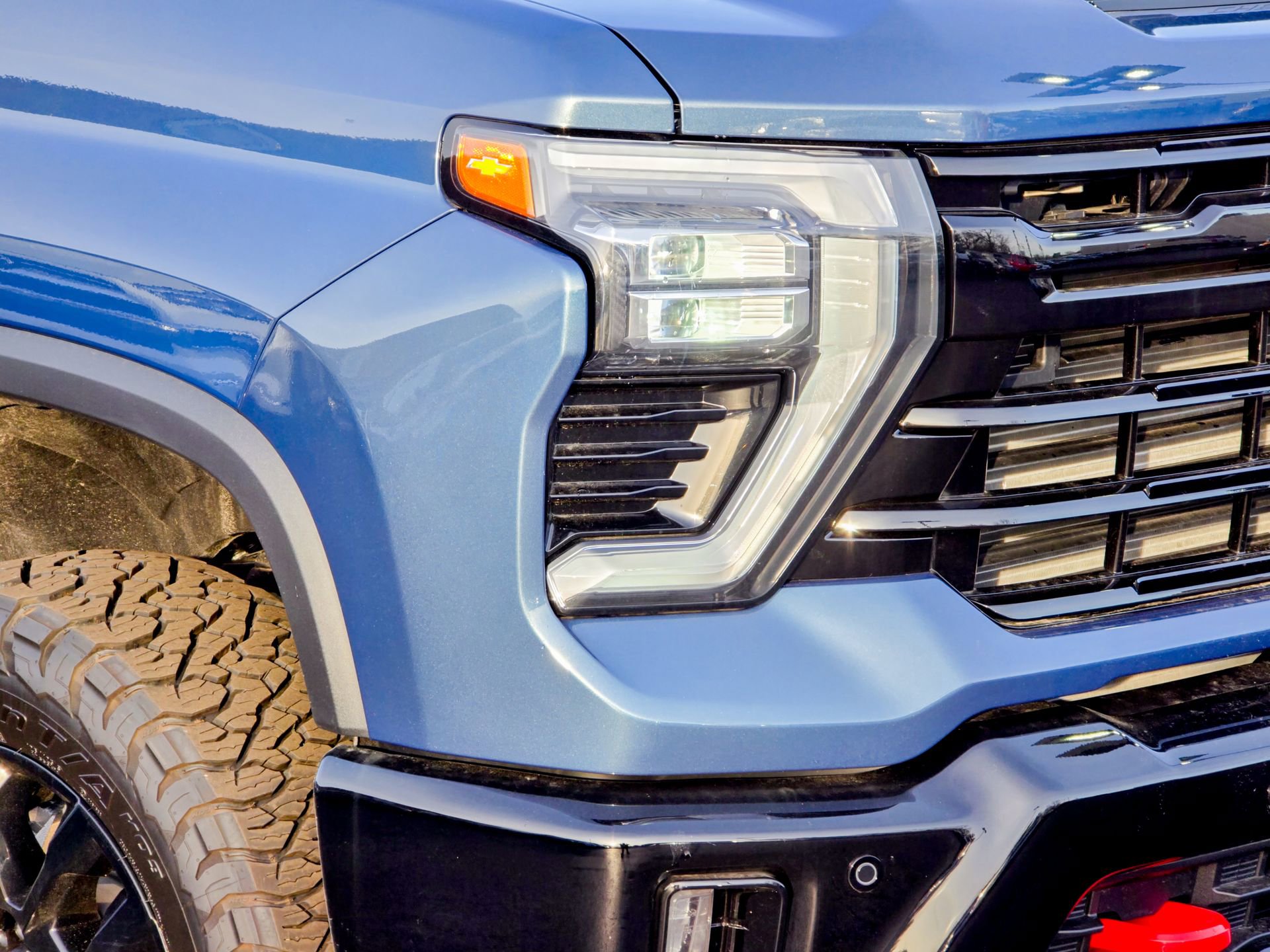 Used 2025 Chevrolet Silverado 2500 LTZ w/ LTZ Plus Package image 5