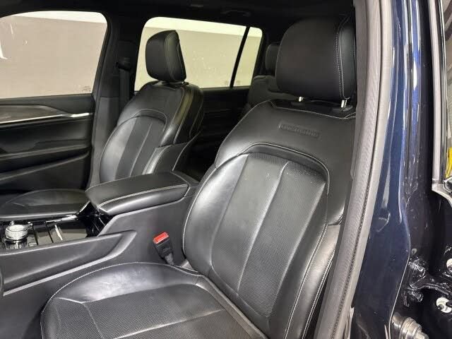 Used 2023 Jeep Grand Cherokee L Overland AWD/4WD image 15