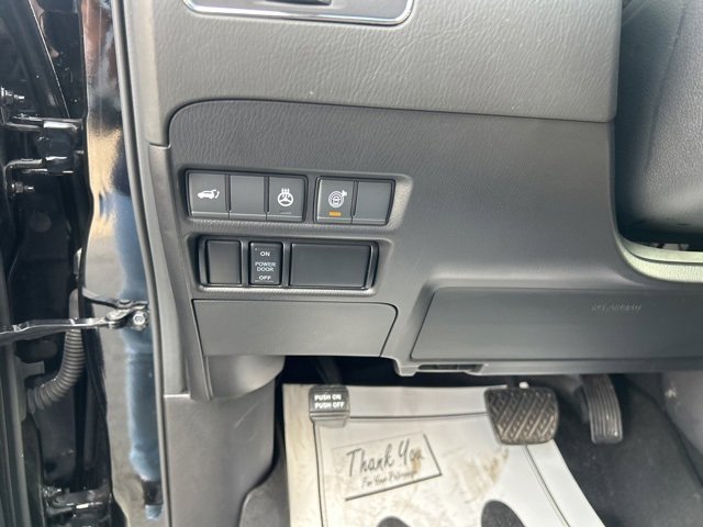 Used 2024 Nissan Armada Platinum w/ Captain's Chairs Package image 19