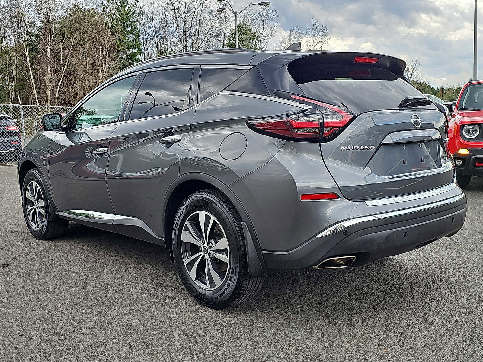Used 2020 Nissan Murano SV w/ Premium Package AWD/4WD image 4