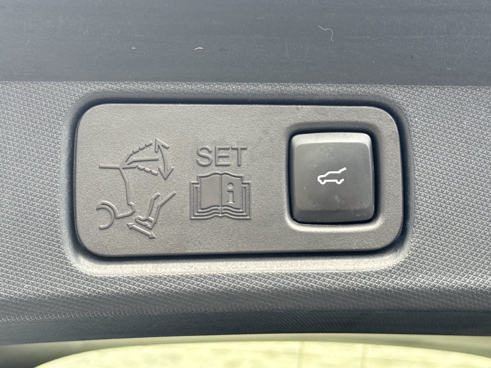 Used 2023 Ford Mustang Mach-E GT AWD/4WD image 13