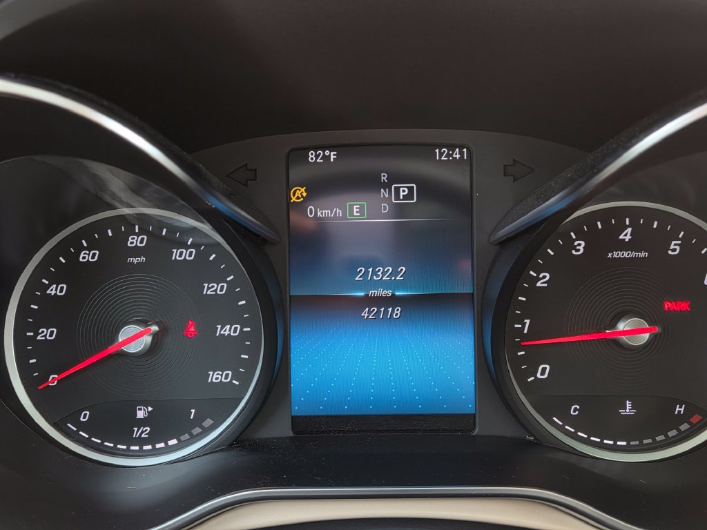 Used 2022 Mercedes-Benz GLC 300 image 27
